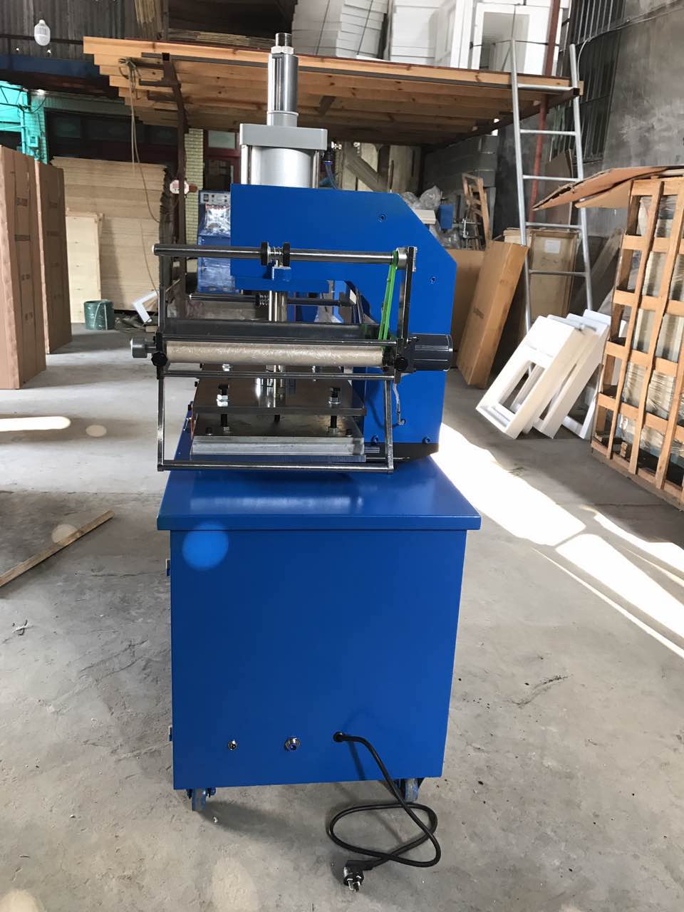 New Condition Semi-Automatic P - Commercial Fabric Printing Machine recension och pris